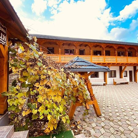 Pensiunea Malinul Birsana Экстерьер фото