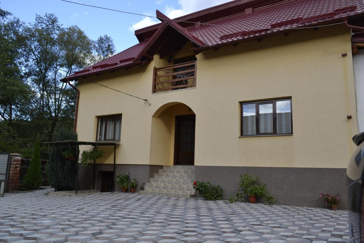 Pensiunea Malinul Birsana Экстерьер фото